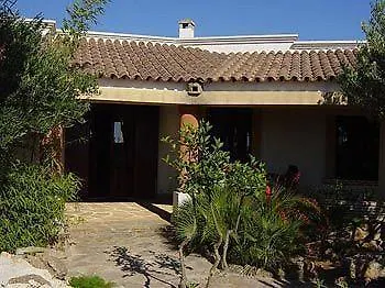 A Giummara Country house *