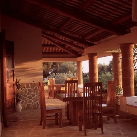 A Giummara Country house